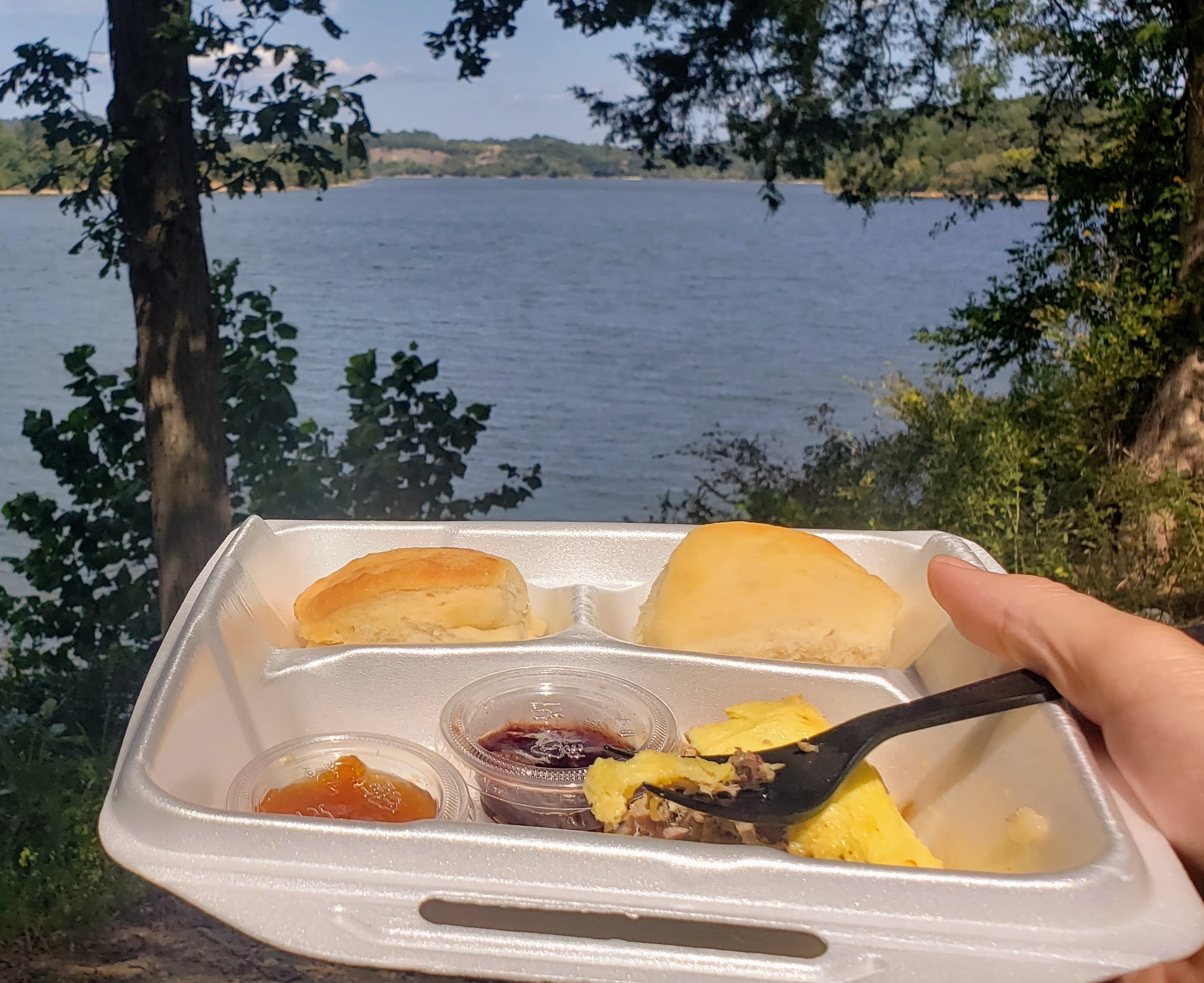 Lunch along the Tennessee river.